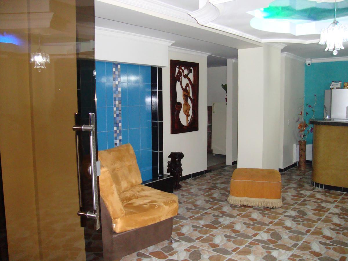 Hotel Emperatriz Armenia  Extérieur photo