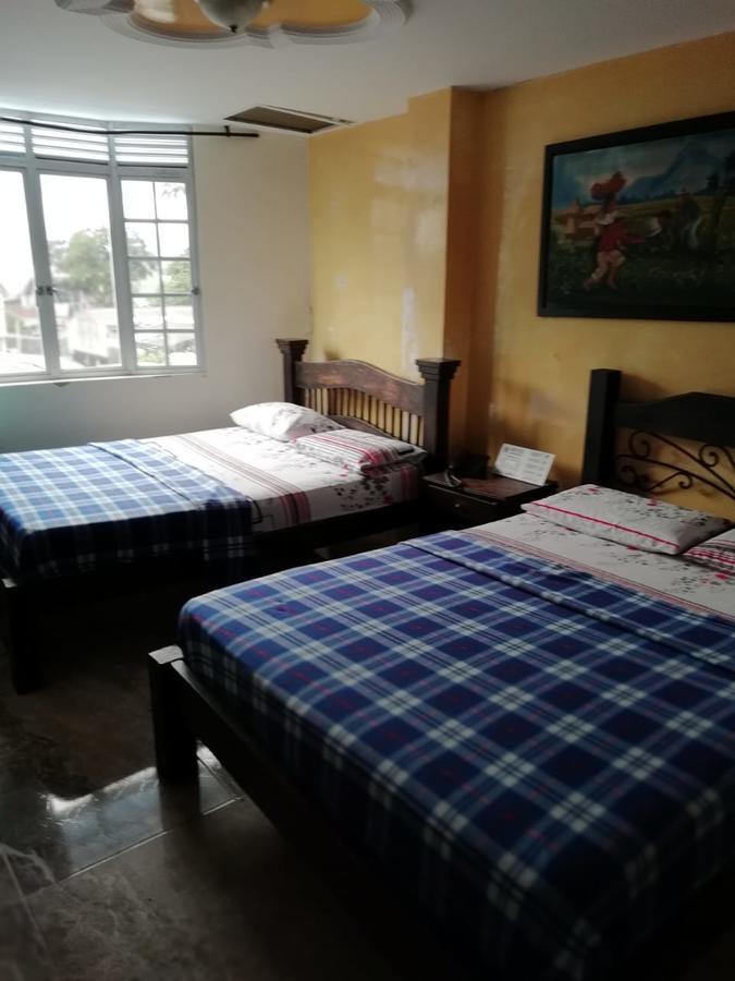 Hotel Emperatriz Armenia  Extérieur photo